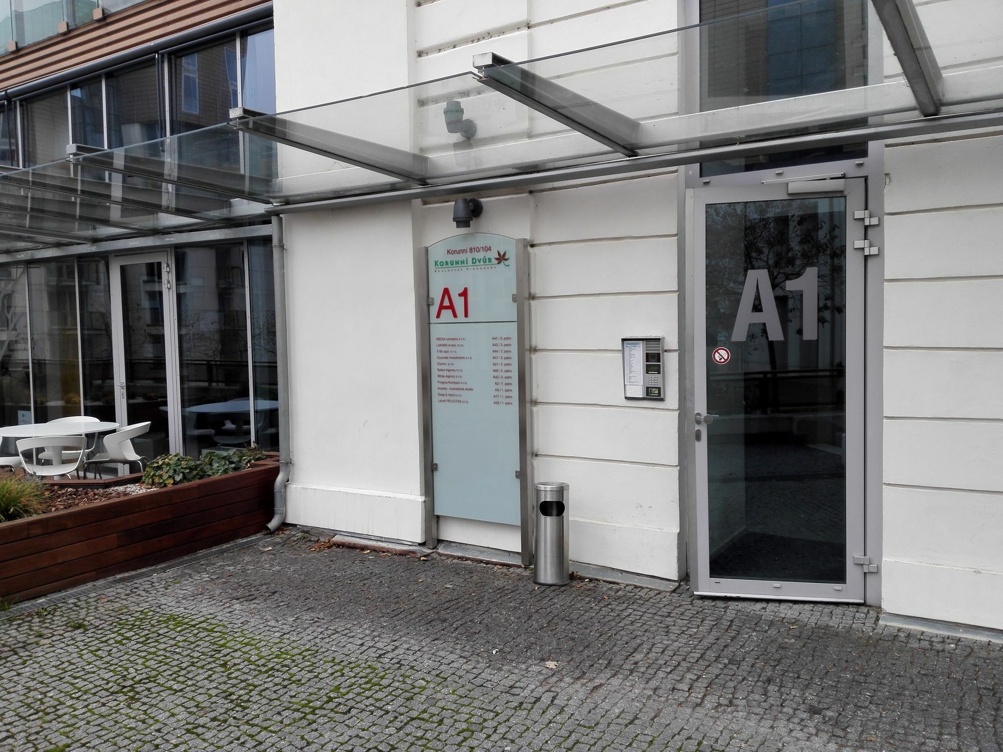 Modern And Cozy Apartment Close To Center Prague Luaran gambar